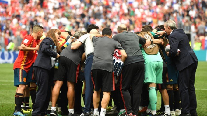 T&acirc;y Ban Nha vs Nga: Akinfeev người h&ugrave;ng của nước Nga