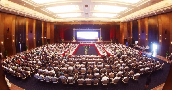 Nhiều vướng mắc được tháo gỡ trong Hội nghị gặp gỡ tiếp xúc doanh nghiệp 6 tháng đầu năm tại Quảng Ninh