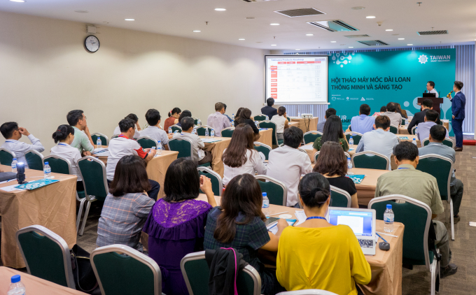 Quang cảnh buổi Hội thảo.