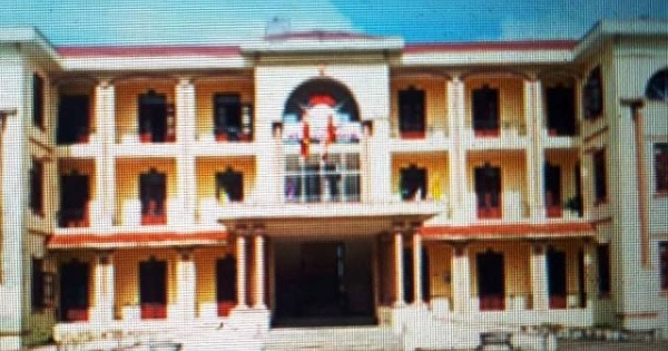 Thanh Hóa: Kỷ luật 3 cán bộ xã uống rượu, xô xát với đồng nghiệp