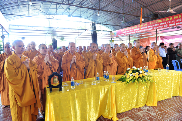 &nbsp;Đ&acirc;y l&agrave; lần đầu ti&ecirc;n Phật gi&aacute;o tỉnh L&agrave;o Cai mở trường hạ kể từ khi th&agrave;nh lập.