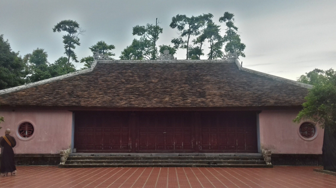 Điện Quan &Acirc;m tại ch&ugrave;a Thi&ecirc;n Mụ.