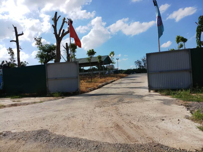 Khu đất dự &aacute;n được qu&acirc;y t&ocirc;n k&iacute;n.