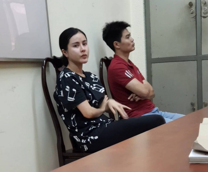 Trần Thị Hồng Trinh, l&agrave; người t&igrave;nh cũng l&agrave; người gi&uacute;p sức t&iacute;ch cực cho Đạt trong việc x&acirc;y dựng v&agrave; điều h&agrave;nh hệ thống cờ bạc qua mạng.