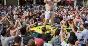 Vui cùng World Cup, “vui thôi, đừng… vui quá”!