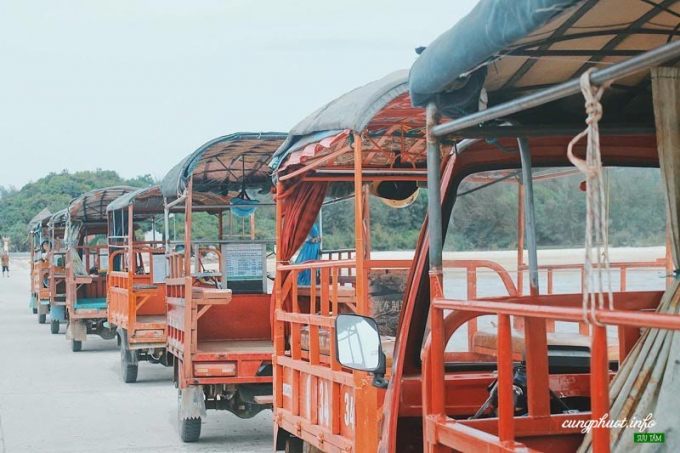 Vụ lật xe t&uacute;c t&uacute;c đ&atilde; khiến cho 9 du kh&aacute;ch bị thương (ảnh minh họa).