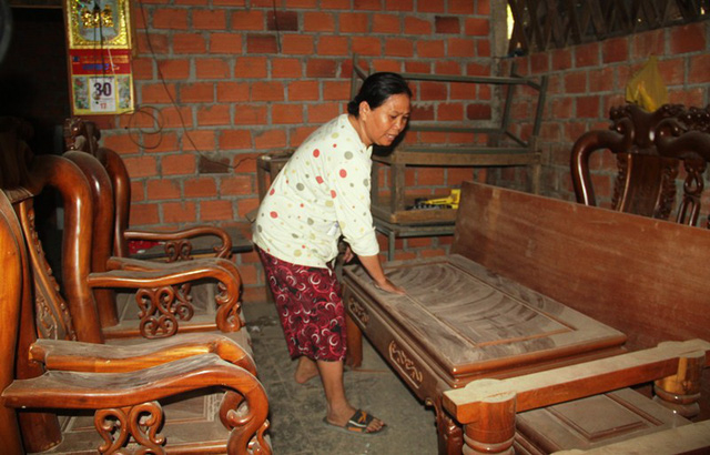 Bụi bẩn tra tấn người d&acirc;n.