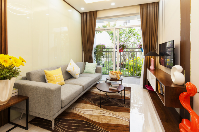 Căn hộ 2 ph&ograve;ng ngủ với mức gi&aacute; &ldquo;vừa t&uacute;i tiền&rdquo; đang l&agrave; lựa chọn tối ưu của một lượng lớn kh&aacute;ch h&agrave;ng trẻ. (Ảnh TuanLam)