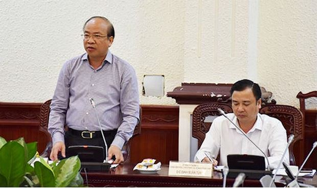 Thứ trưởng Phan Ch&iacute; Hiếu tại buổi l&agrave;m việc.