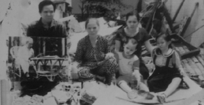 Gia đ&igrave;nh &ocirc;ng Trần C&ocirc;ng Hạnh sau khi bị cưỡng chế nhầm địa chỉ ghi trong Quyết định số 68.