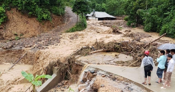 Yên Bái: Chủ tịch tỉnh họp khẩn trong đêm giữa "điểm nóng" mưa lũ