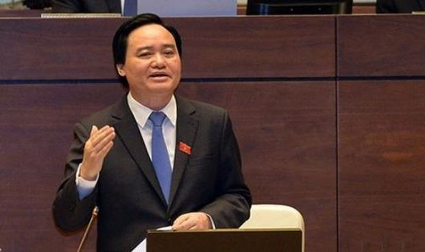 Bộ trưởng Bộ Gi&aacute;o dục v&agrave; đ&agrave;o tạo Ph&ugrave;ng Xu&acirc;n Nhạ.