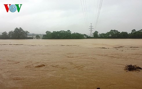 Cảnh báo lũ quét, sạt lở đất ở vùng núi Thanh Hóa và Nghệ An