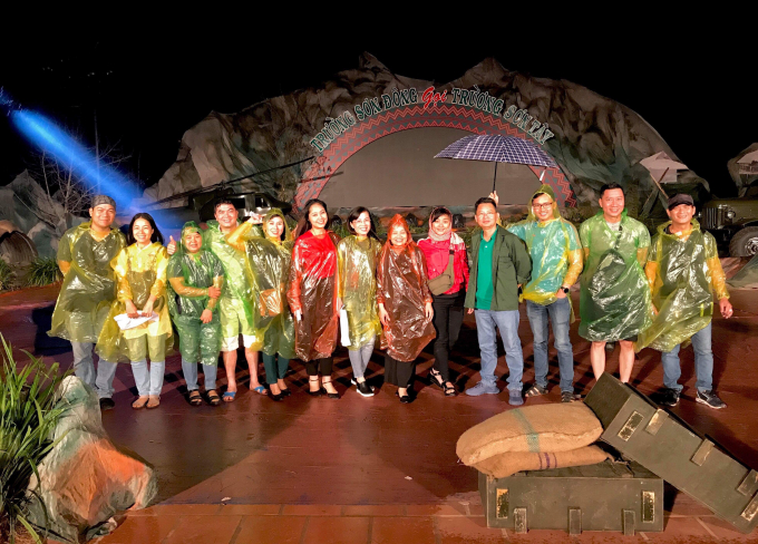 Cả &ecirc; k&iacute;p l&agrave; một sự đo&agrave;n kết chắc chắn sẽ tạo n&ecirc;n một chương tr&igrave;nh &yacute; nghĩa.