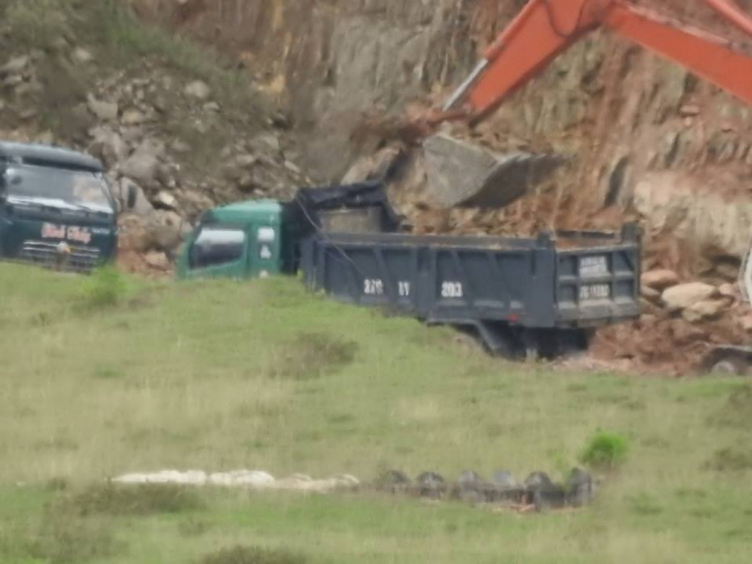 H&agrave; Tĩnh: Tr&agrave;n lan nạn khai th&aacute;c đất n&uacute;p b&oacute;ng &ldquo;x&acirc;y dựng n&ocirc;ng th&ocirc;n mới&rdquo;