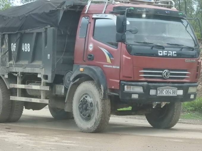 H&agrave; Tĩnh: Tr&agrave;n lan nạn khai th&aacute;c đất n&uacute;p b&oacute;ng &ldquo;x&acirc;y dựng n&ocirc;ng th&ocirc;n mới&rdquo;