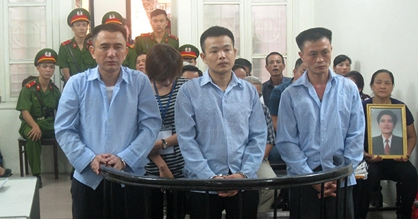 Vì sao tòa cấp cao trả hồ sơ điều tra lại nghi án giết người tại số 8 Lê Ngọc Hân, Hà Nội?