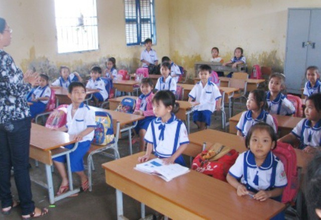 Nhiều gi&aacute;o vi&ecirc;n ở C&agrave; Mau sẽ bị cắt hợp đồng trước ng&agrave;y 1/9/2018. (Ảnh minh họa).