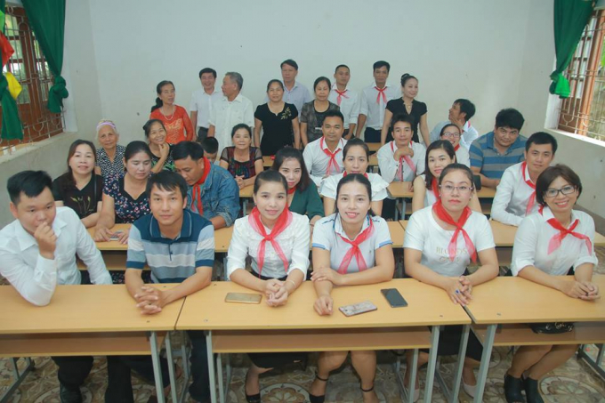 Sau gần 20 năm, thế hệ học tr&ograve; năm xưa đ&atilde; trưởng th&agrave;nh