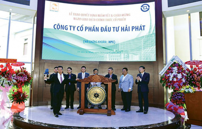 Ng&agrave;y 24/07/2018,&nbsp;150.000.000 cổ phiếu của C&ocirc;ng ty CP Đầu tư Hải Ph&aacute;t ch&iacute;nh thức được ni&ecirc;m yết tr&ecirc;n HOSE