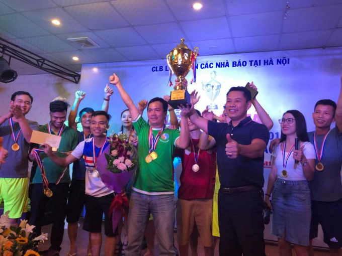 Chung cuộc, B&aacute;o T&agrave;i nguy&ecirc;n v&agrave; m&ocirc;i trường đ&atilde; gi&agrave;nh HCV tại giải đấu.