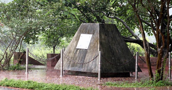 Bí mật lá thư gửi hậu thế ở Thủy điện Hòa Bình, năm 2100 mới công bố