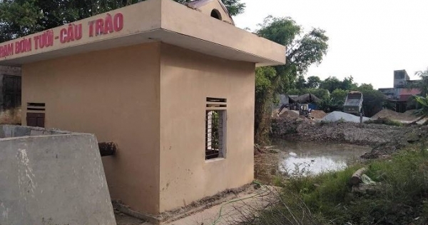 Chuyện khó tin tại Thanh Hóa: Trạm bơm bị siết nợ, 200 ha ruộng chết khô