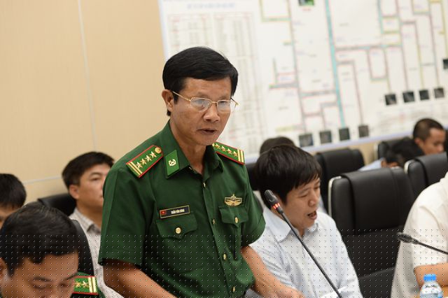 Đại tá Trần Văn Đình.