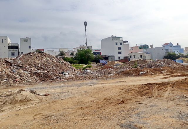 Dự án Khu đô thị Hoàng Long khi đang thi công san lấp mặt bằng.  Ảnh : Hữu Toàn