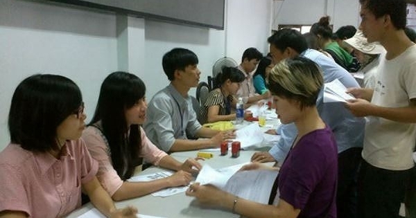 Vẫn còn trường hợp vừa đi làm vừa hưởng trợ cấp thất nghiệp