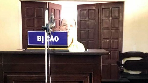 TAND huyện Nông Cống đã tuyên phạt bị cáo Lê Chung Mạnh 40 tháng tù giam về tội Dâm ô đối với người dưới 16 tuổi.