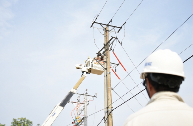 Cách phòng chống cháy nổ khi sử dụng điện trong những ngày nắng nóng