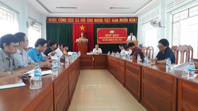 received_2385023805107541.