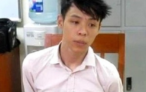 Sát hại người yêu bằng chục nhát dao rồi lên Facebook “khoe”