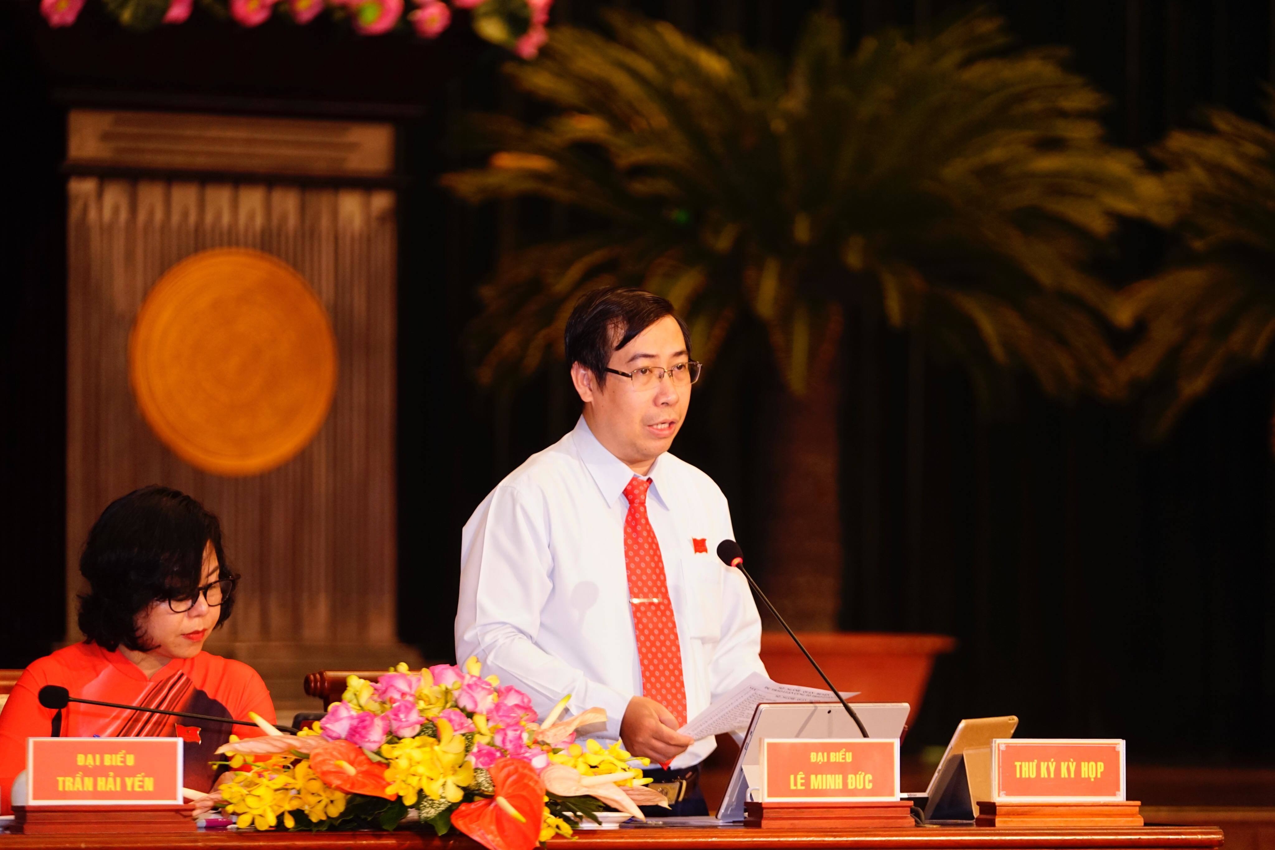 Gi&aacute;m đốc C&ocirc;ng an TPHCM trả lời chất vấn về nạn ma tu&yacute; ho&agrave;nh h&agrave;nh - 3