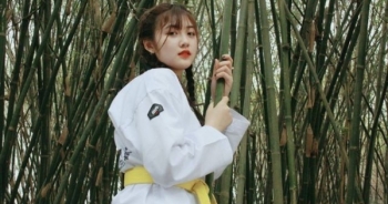 Cô gái "Búp bê võ thuật" khiến cư dân mạng điên đảo