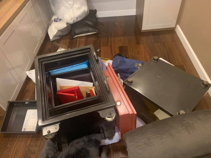 nha-ca-si-nhat-kim-anh-bi-trom-pha-ket-trom-5-ty-dong