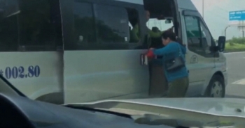 Ngang nhiên dừng đón trả khách trên cao tốc Hà Nội - Bắc Giang