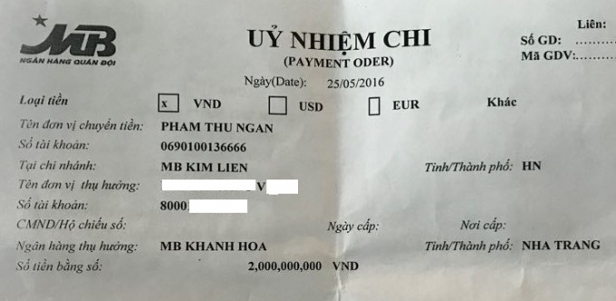 Ủy nhiệm chi bà Ngân chuyển tiền cho V.