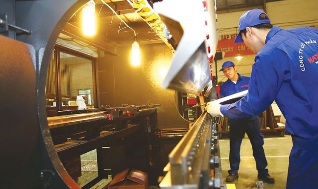 Chuyển đổi số: Công nghệ hay con người quyết định?