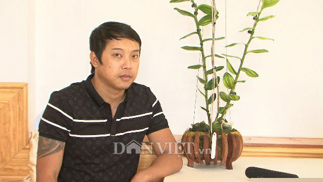 Anh Dân bên giò lan Giả hạc, vùng Ma Bó của tỉnh Lâm Đồng được bán với giá 5 tỷ đồng.