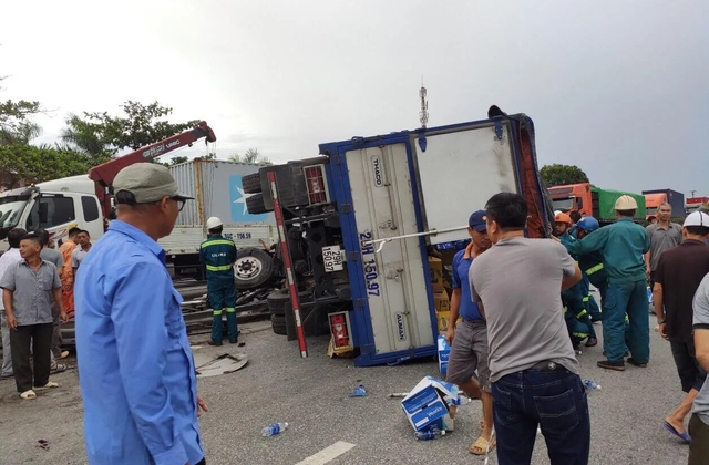 Xử lý cấp bách “điểm đen” trên quốc lộ 5 sau 3 vụ tai nạn liên tiếp 7 người chết