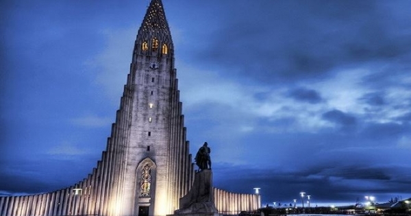 Hallgrimskirkja - Cung đàn bất tận trên bầu trời Iceland