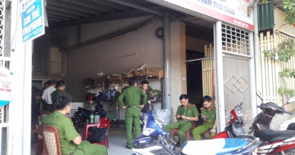 Bị từ chối nói chuyện, đổ cả can xăng đốt nhà 2 tầng khiến 5 người nhập viện