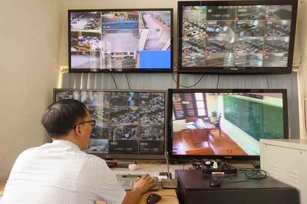 camera-an-ninh-trong-truong-hoc-nen-hay-khong-44-.8755