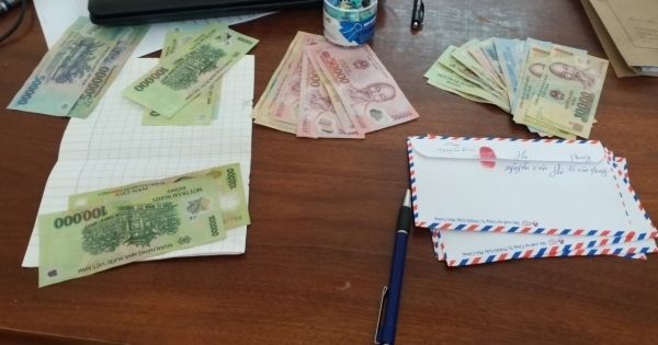 Quảng Bình: Bắt nhóm đối tượng tiền án đang say sưa "sát phạt" dưới hình thức xóc đĩa