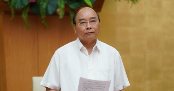 Thủ tướng yêu cầu công khai việc mở rộng cách ly, mở đường bay