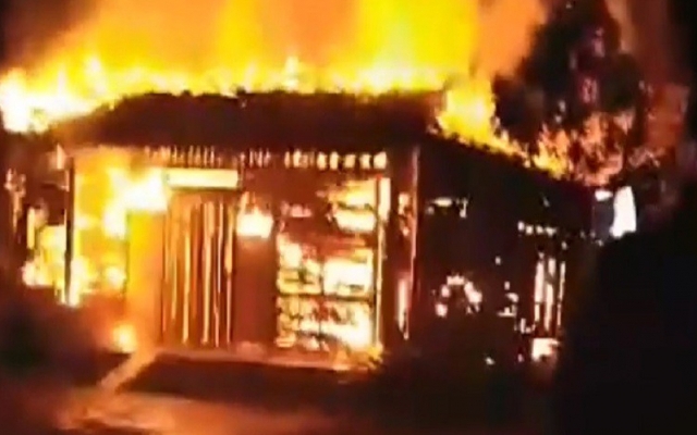 Kon Tum: 2 người thương vong trong ngôi nhà phát hỏa