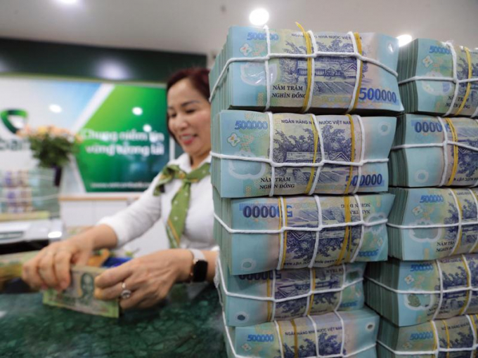 can-nhac-giua-on-dinh-vi-mo-va-muc-tieu-tang-truong1594580930