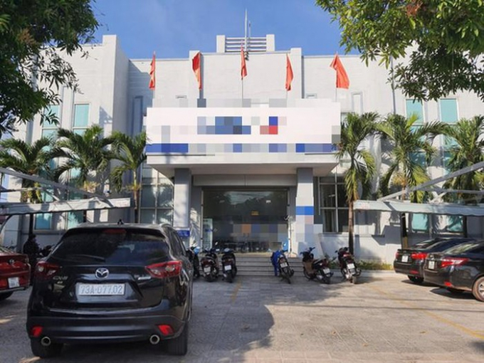 Trụ sở Phòng giao dịch một ngân hàng huyện Bố Trạch, nơi ông Dương Minh Phú công tác.